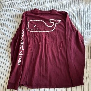 Long sleeve Vineyard vines shirt